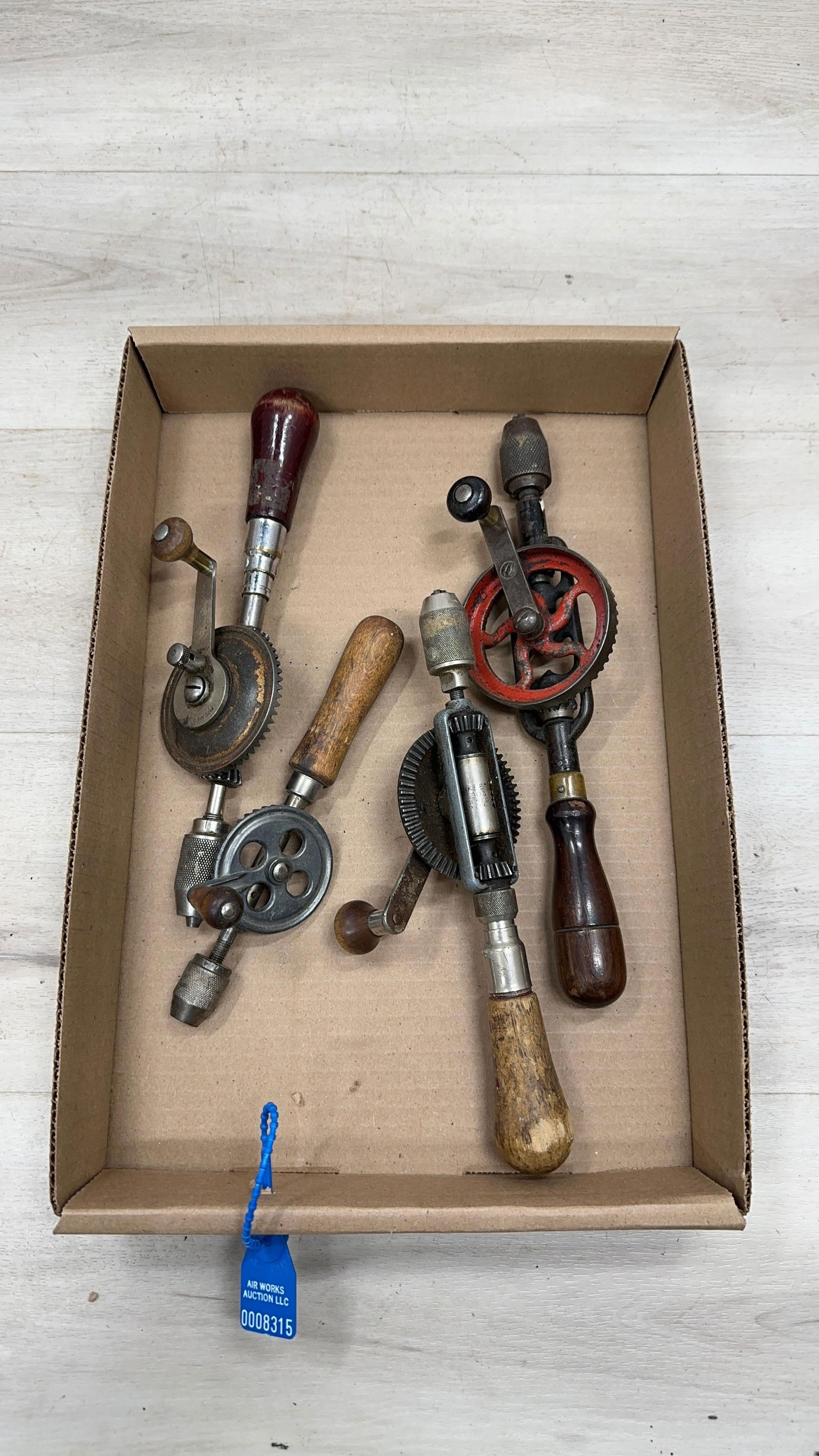 SMALL MILLERS FALLS AND YANKEE HAND DRILLS (1 of 4)