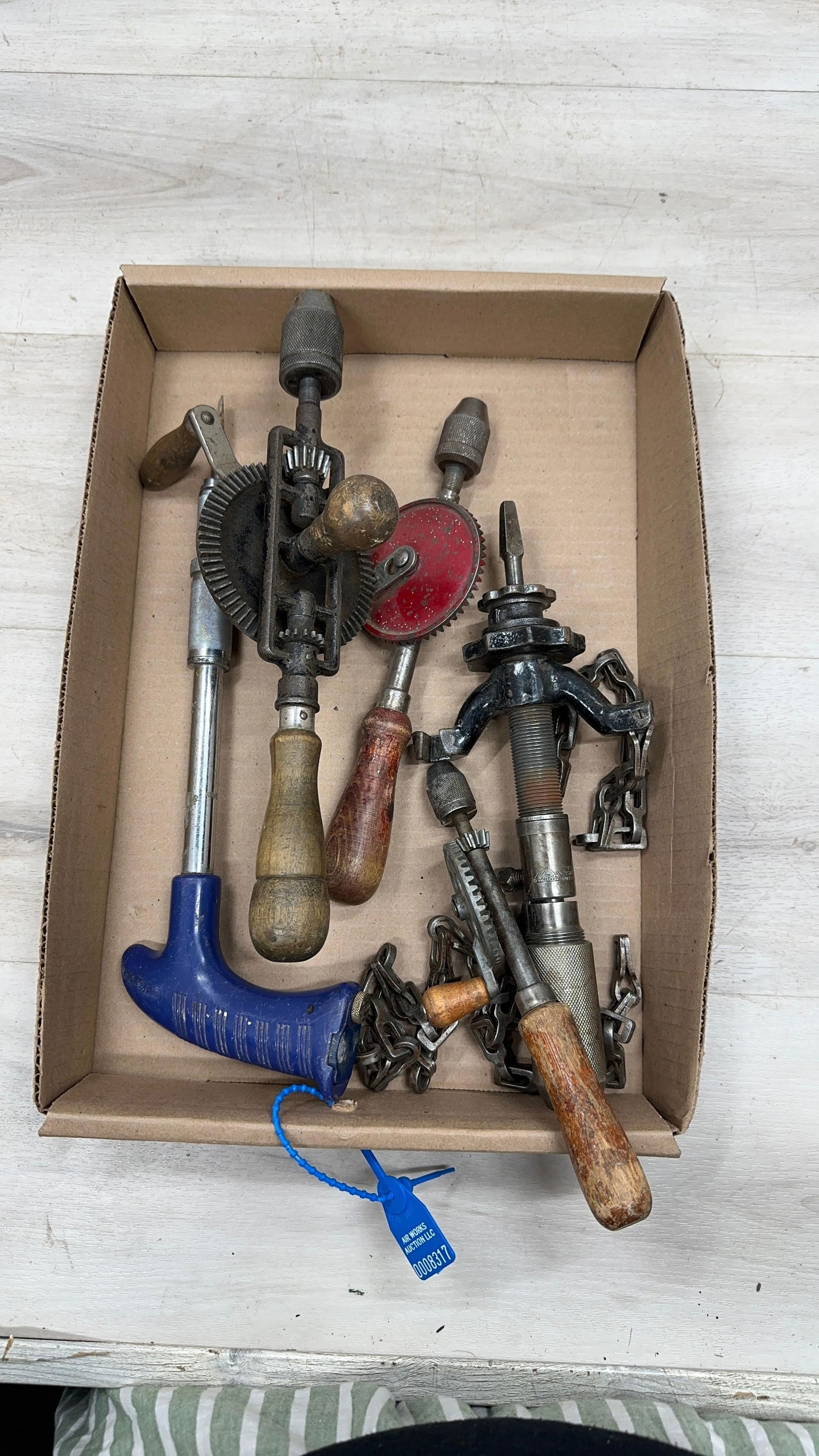 MILLERS FALLS CHAIN BRACE AND HAND DRILLS (1 of 6)