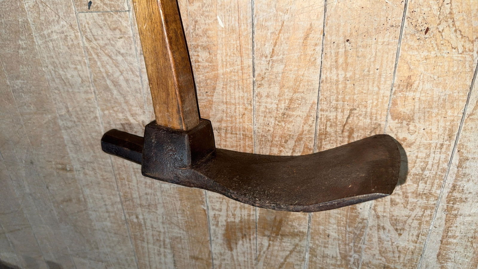 EARLY HEWING AXE - 2