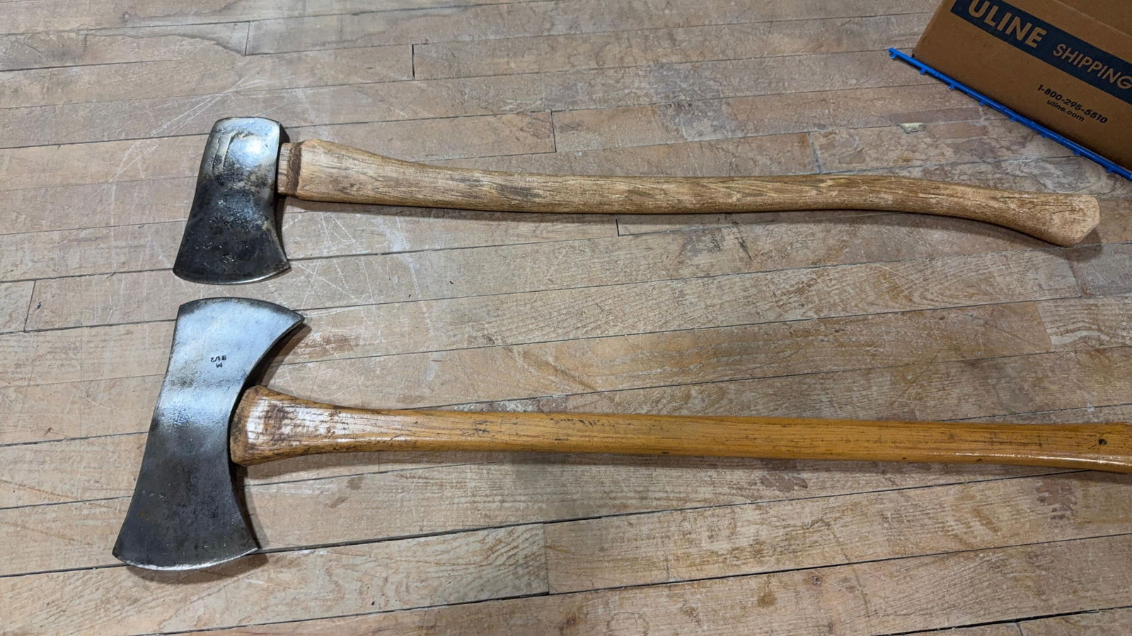 DOUBLE & SINGLE BIT AXES (1 of 6)
