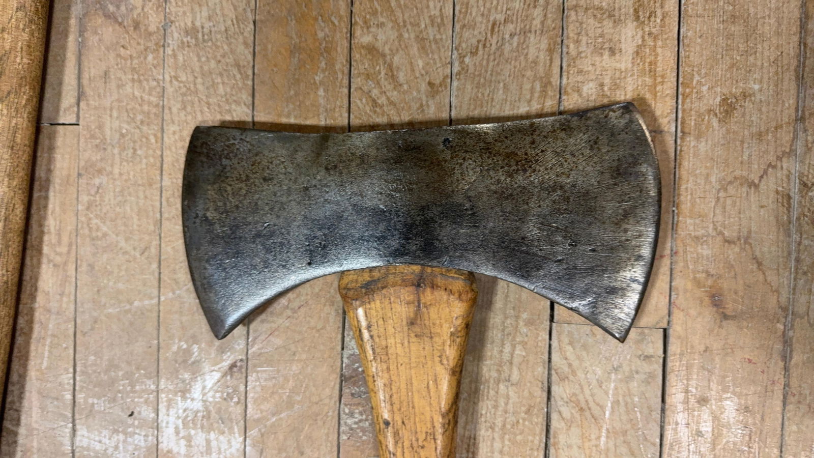 DOUBLE & SINGLE BIT AXES - 3