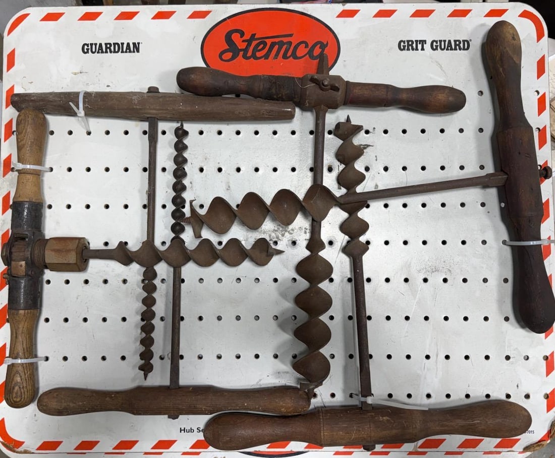 Vintage Hand Auger Drills, Wood Handles, Various Bit Sizes (1 of 5)