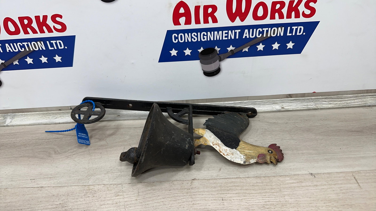 SMALL CAST IRON BELL: Load-out Pick up for all online purchases for Antiques & collectibles is Monday, Tuesday, Wednesday, February 23rd, 24th, 25th At our shipper's location. We do offer shipping on all items shippabl
