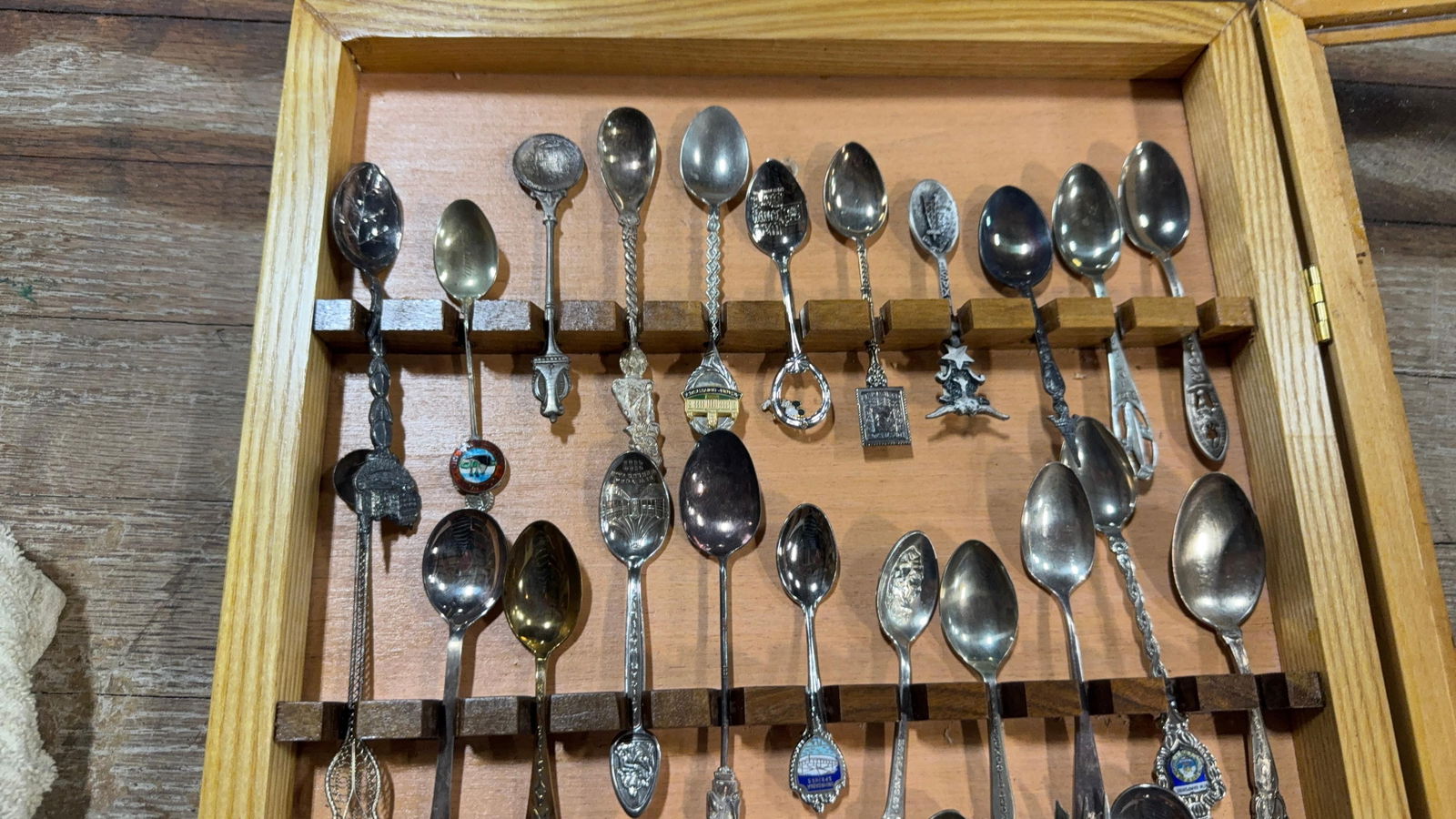 SMALL MINI SPOON COLLECTION - 4