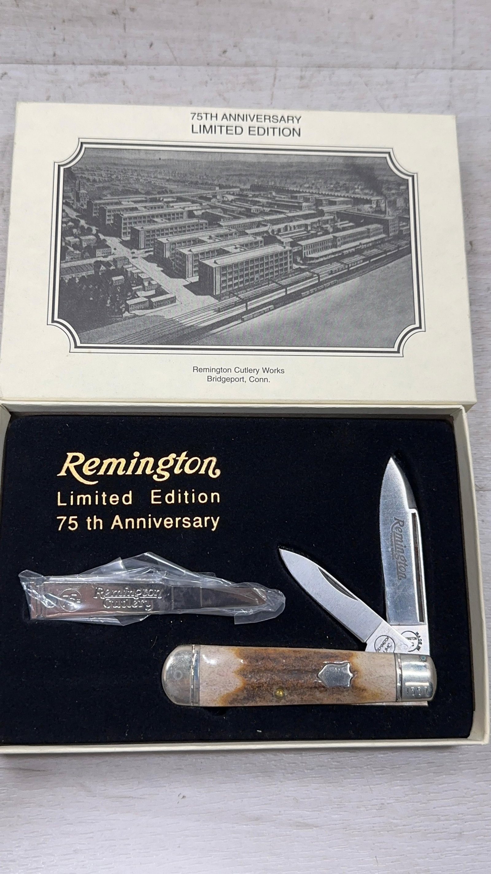 REMINGTON 75TH ANNIV. JACK KNIFE: Load-out Pick up for all online purchases for Antiques & collectibles is Monday, Tuesday, Wednesday, February 23rd, 24th, 25th At our shipper's location. We do offer shipping on all items shippabl