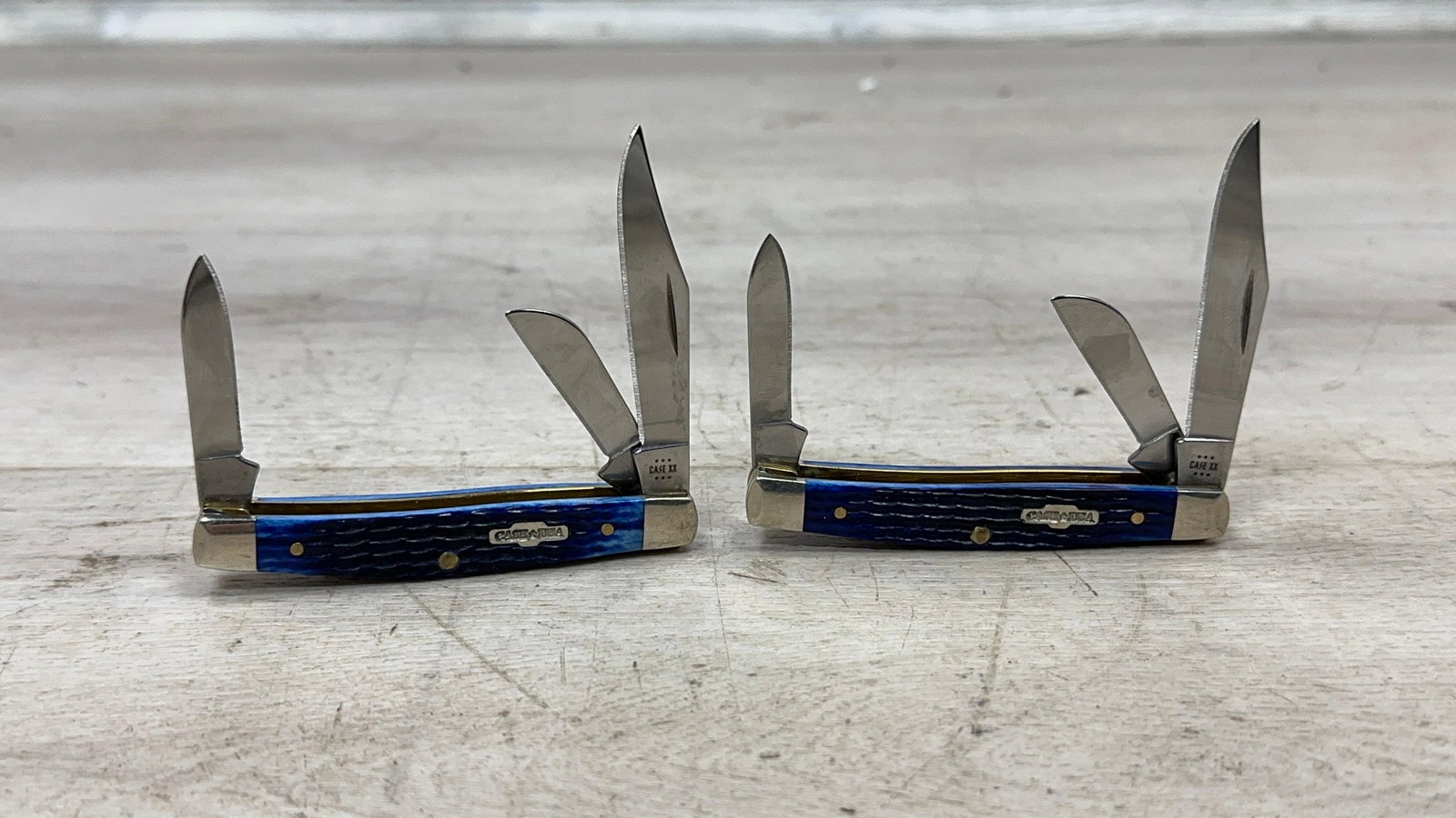 PAIR OF 2024 SMALL STOCKMANS NAVY BLUE 6344: Load-out Pick up for all online purchases for Antiques & collectibles is Monday, Tuesday, Wednesday, February 23rd, 24th, 25th At our shipper's location. We do offer shipping on all items shippabl