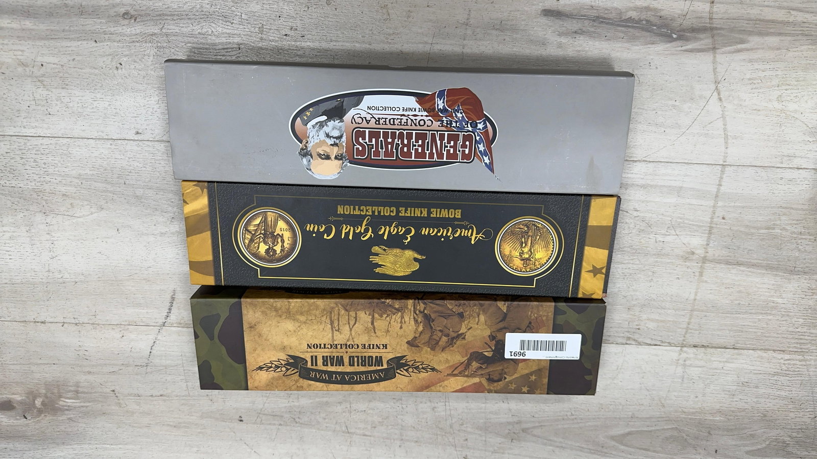 SET OF 3 BOWIE COLLECTOR KNIVES: Load-out Pick up for all online purchases for Antiques & collectibles is Monday, Tuesday, Wednesday, February 23rd, 24th, 25th At our shipper's location. We do offer shipping on all items shippabl