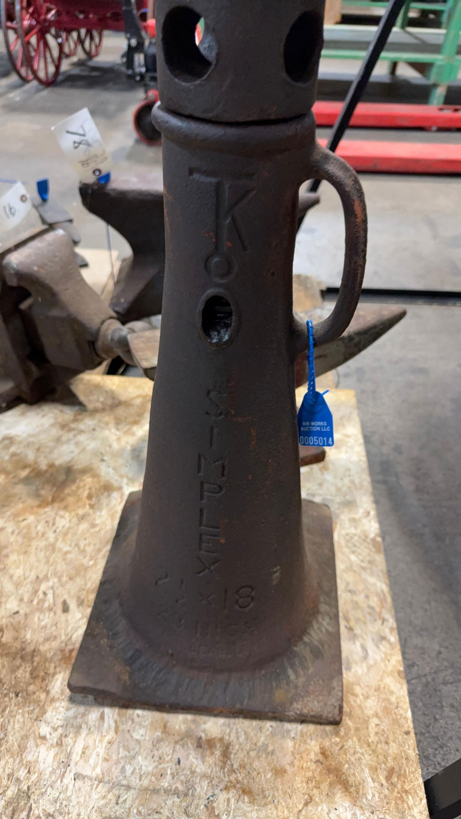 SIMPLEX SCREW JACK - 4