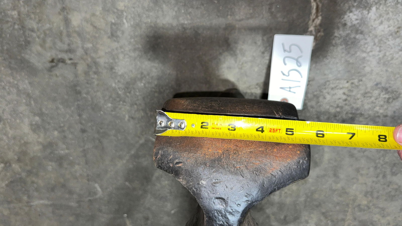 BLACKSMITH POST VISE - 5