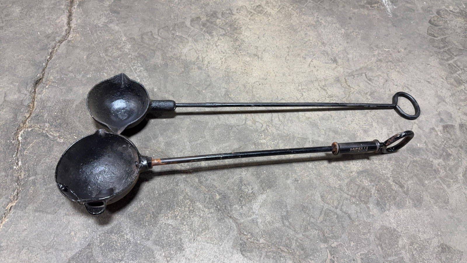 LARGE SMELTING LADLES (1 of 6)