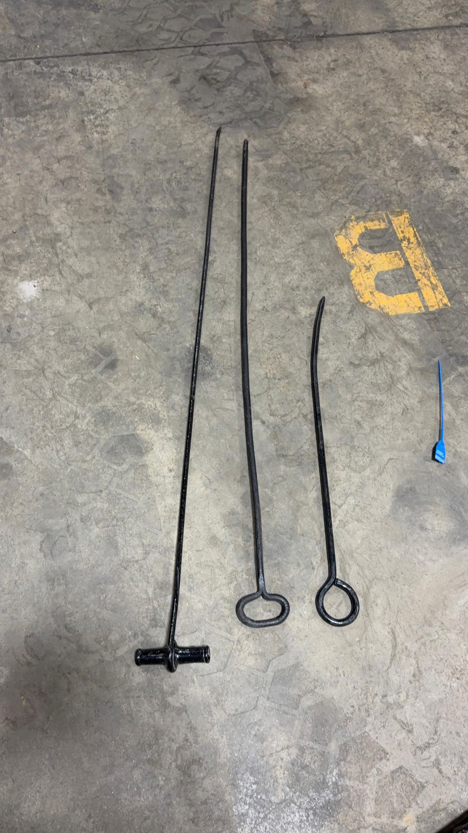 COAL AND FORGE HOOKS: Load-out Pick up for all online purchases for Antiques & collectibles is Monday, Tuesday, Wednesday, February 23rd, 24th, 25th At our shipper's location. We do offer shipping on all items shippable wi