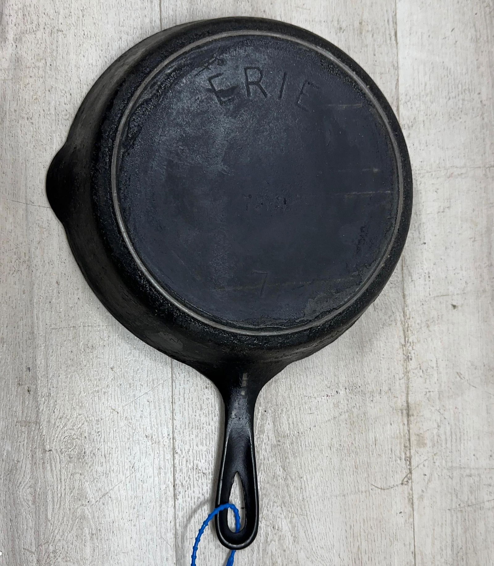 ERIE NO. 7 HEAT RING.: Load-out Pick up for all online purchases for Antiques & collectibles is Monday, Tuesday, Wednesday, February 23rd, 24th, 25th At our shipper's location. We do offer shipping on all items shippable wi