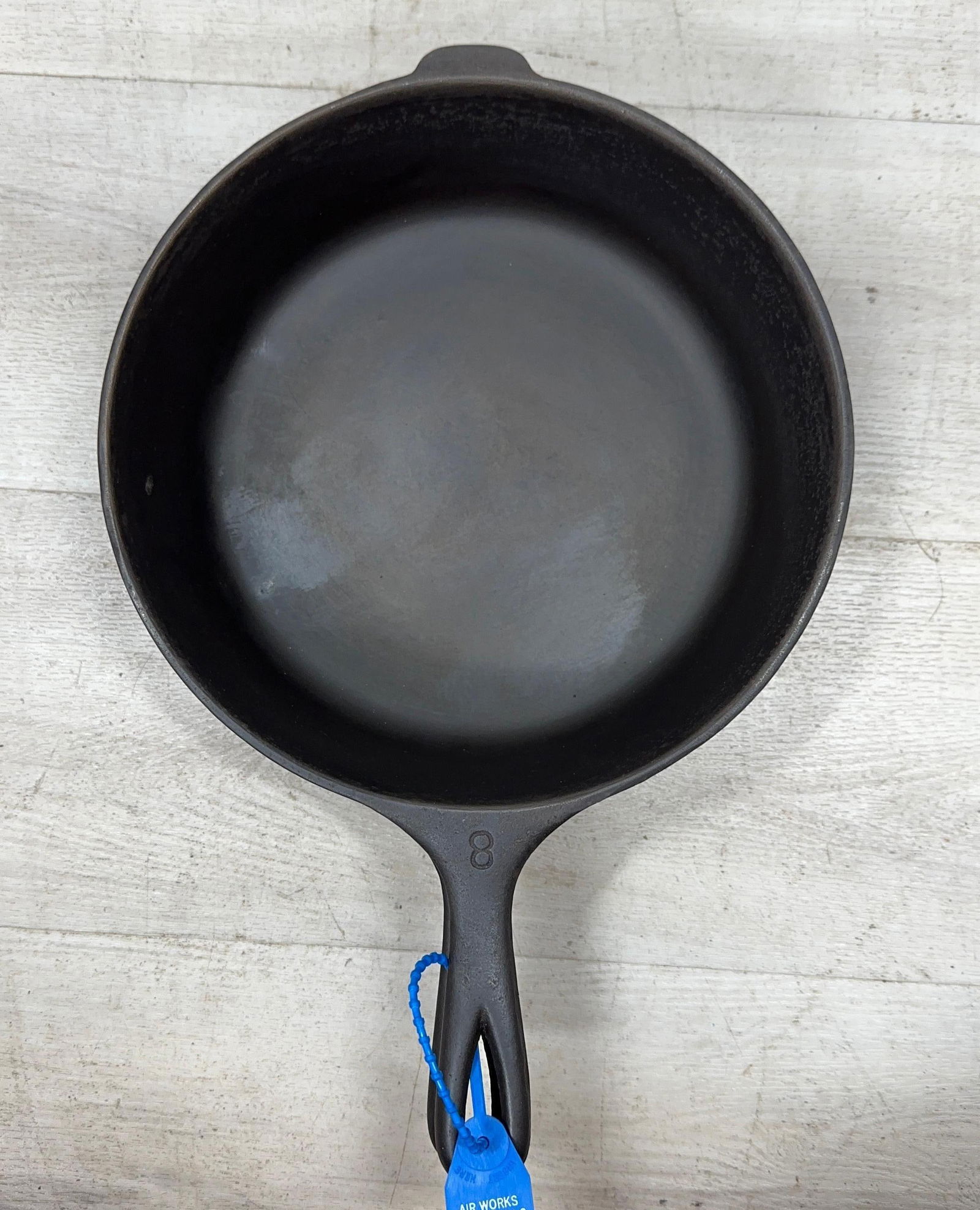 PAIR OF WAGNER NO. 8 DUTCH OVENS. NO LIDS: Load-out Pick up for all online purchases for Antiques & collectibles is Monday, Tuesday, Wednesday, February 23rd, 24th, 25th At our shipper's location. We do offer shipping on all items shippable wi