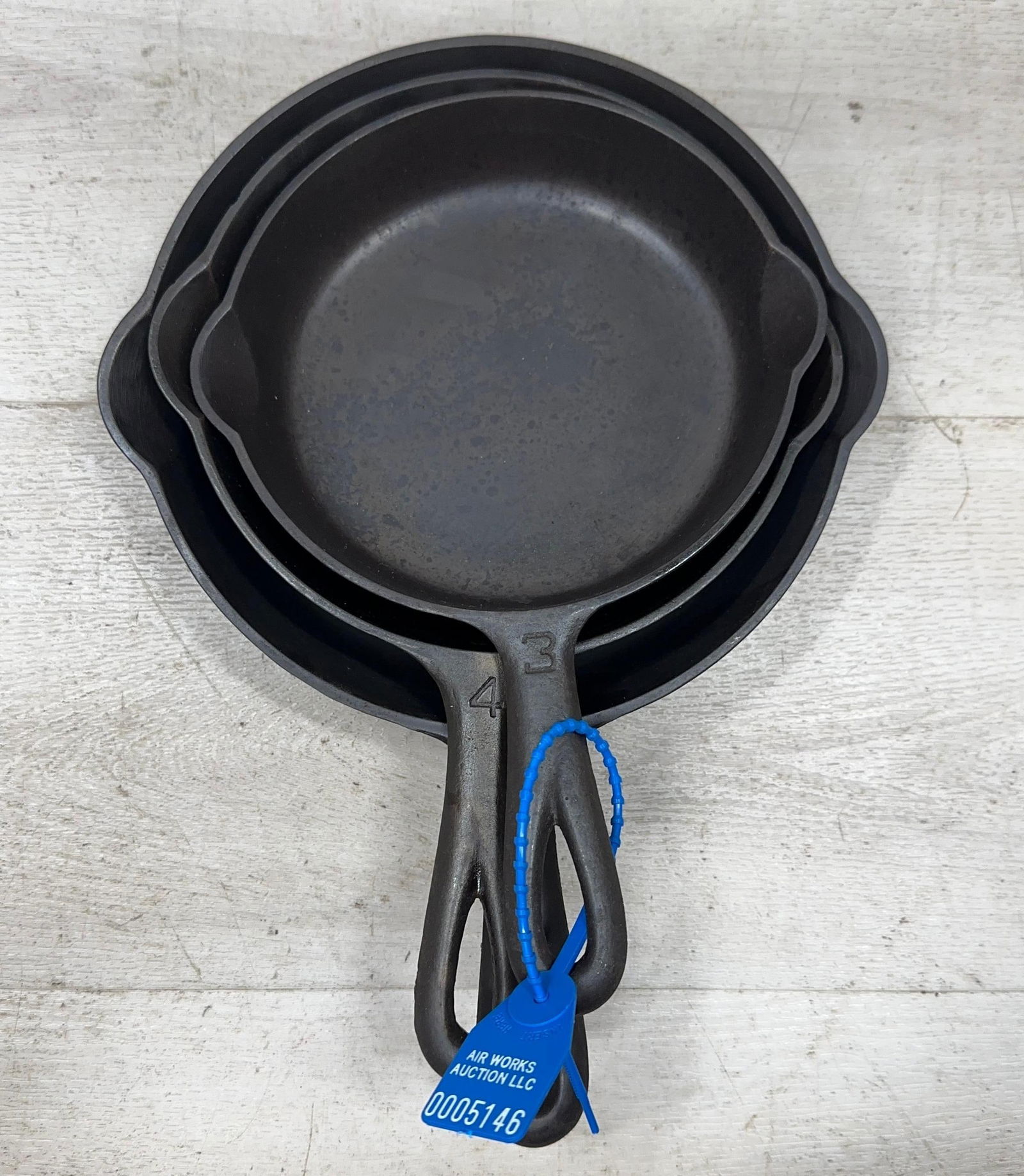 SET OF THREE GRISWOLD SKILLETS LARGE LOGO SMOOTH BOTTOM. #3,4,AND 5: Load-out Pick up for all online purchases for Antiques & collectibles is Monday, Tuesday, Wednesday, February 23rd, 24th, 25th At our shipper's location. We do offer shipping on all items shippable wi