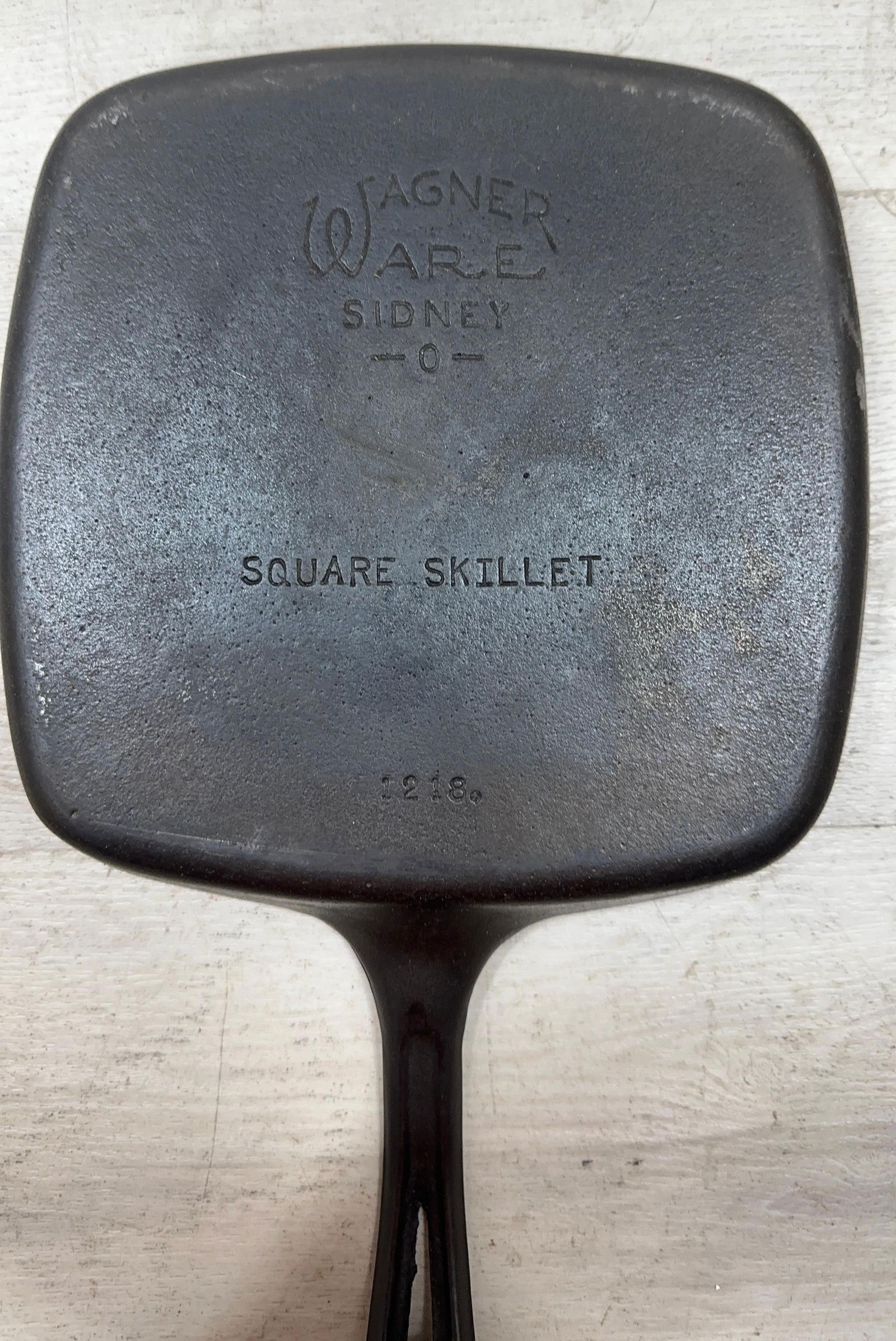WAGNER SQUARE SKILLET NO. 1218: Load-out Pick up for all online purchases for Antiques & collectibles is Monday, Tuesday, Wednesday, February 23rd, 24th, 25th At our shipper's location. We do offer shipping on all items shippable wi