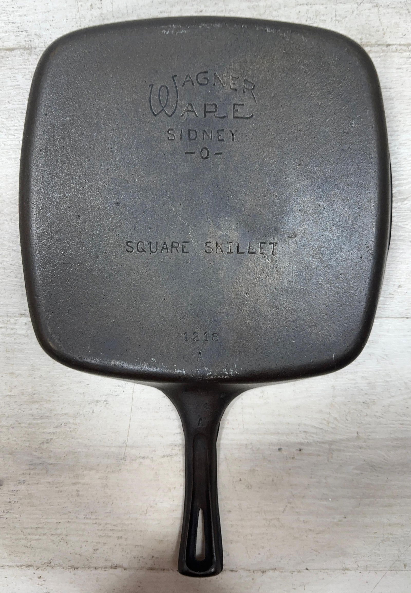 WAGNER SQUARE SKILLET NO. 1218: Load-out Pick up for all online purchases for Antiques & collectibles is Monday, Tuesday, Wednesday, February 23rd, 24th, 25th At our shipper's location. We do offer shipping on all items shippable wi