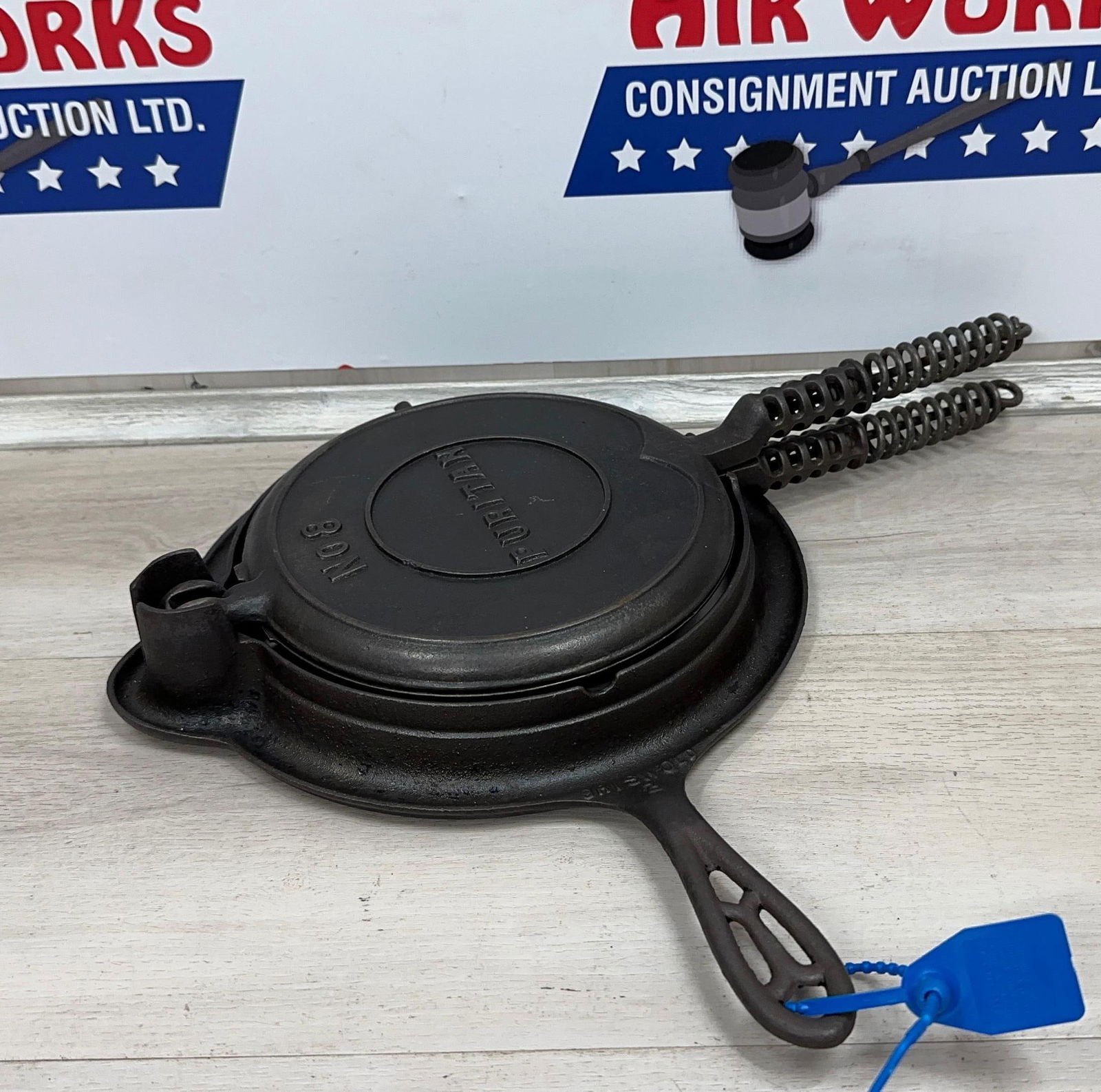 PURITAN NO. 8 WAFFLE IRON. LOW BASE: Load-out Pick up for all online purchases for Antiques & collectibles is Monday, Tuesday, Wednesday, February 23rd, 24th, 25th At our shipper's location. We do offer shipping on all items shippable wi