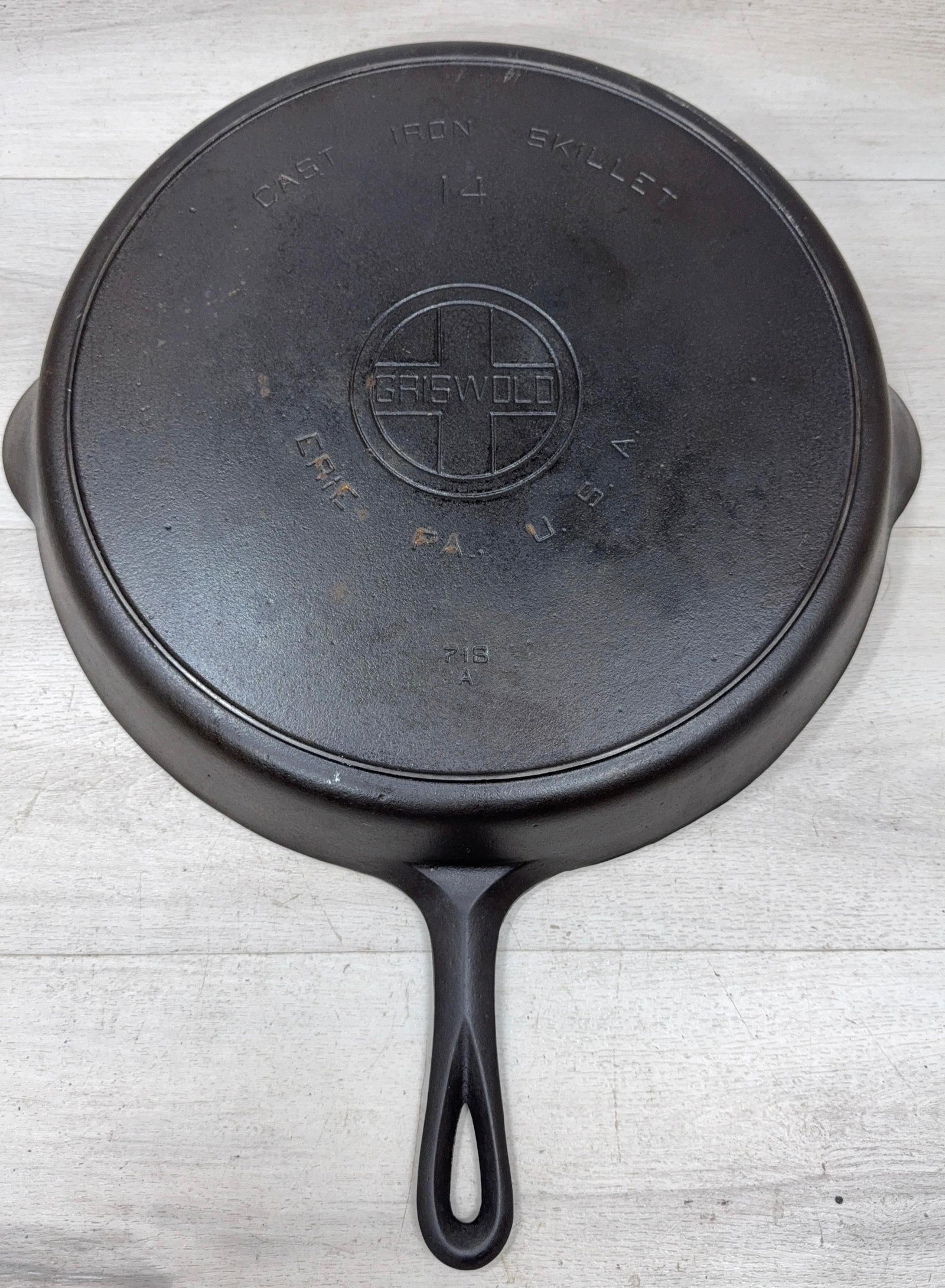 GRISWOLD #14 LBL CAST IRON SKILLET (1 of 7)