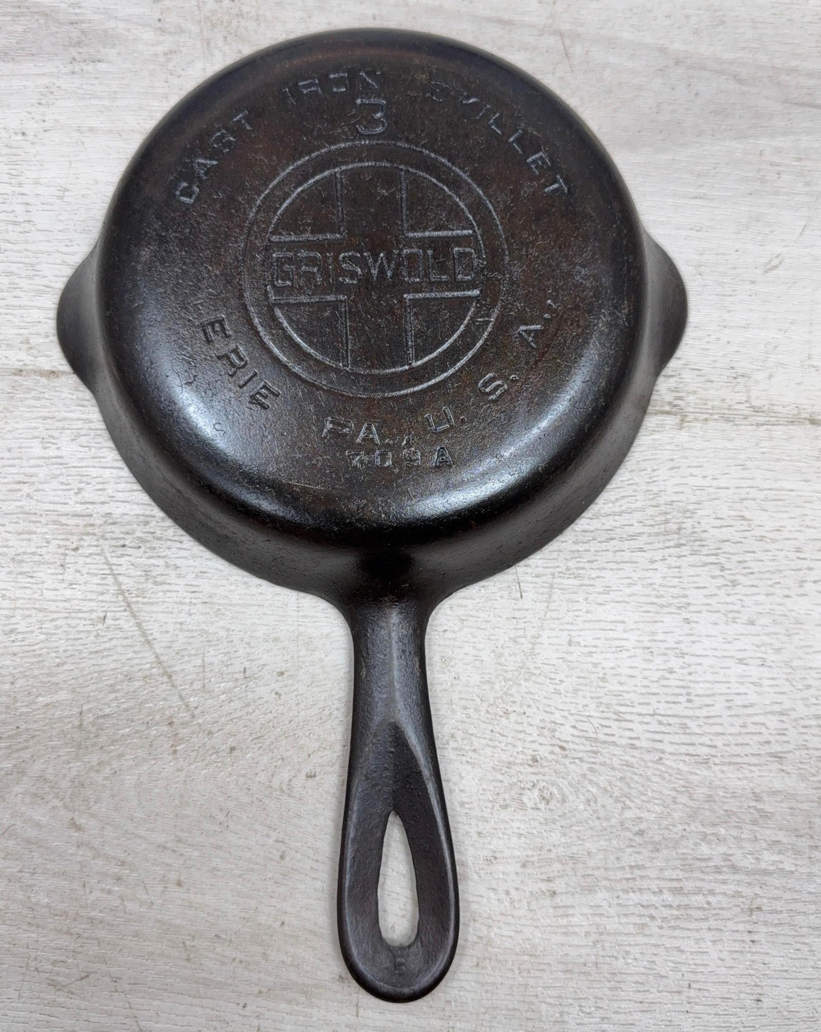 GRISWOLD NO. 3 SKILLET LARGE BLOCK LOGO: Load-out Pick up for all online purchases for Antiques & collectibles is Monday, Tuesday, Wednesday, February 23rd, 24th, 25th At our shipper's location. We do offer shipping on all items shippable wi