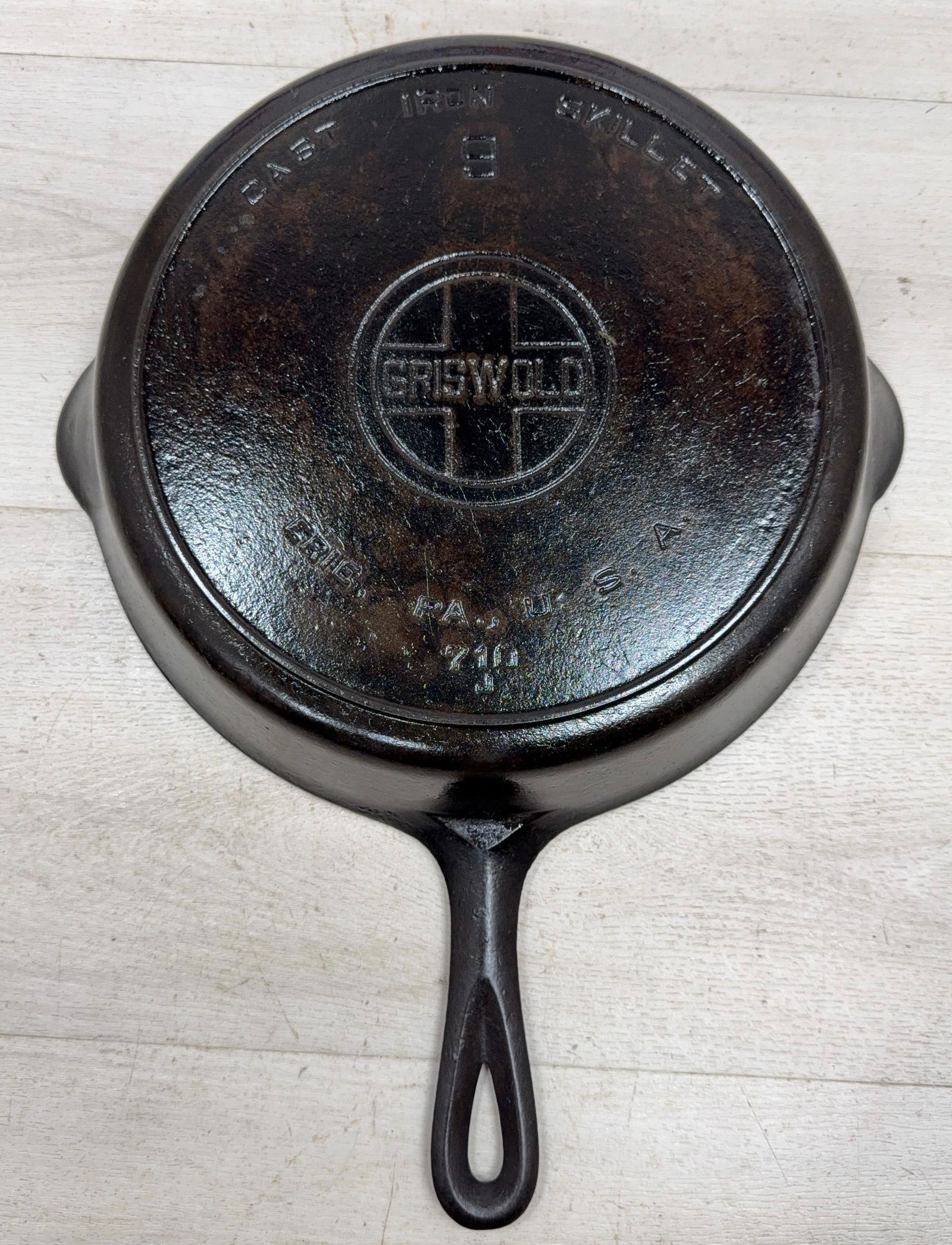 GRISWOLD NO. 9 LARGE BLOCK LOGO HEAT RING SKILLET: Load-out Pick up for all online purchases for Antiques & collectibles is Monday, Tuesday, Wednesday, February 23rd, 24th, 25th At our shipper's location. We do offer shipping on all items shippable wi