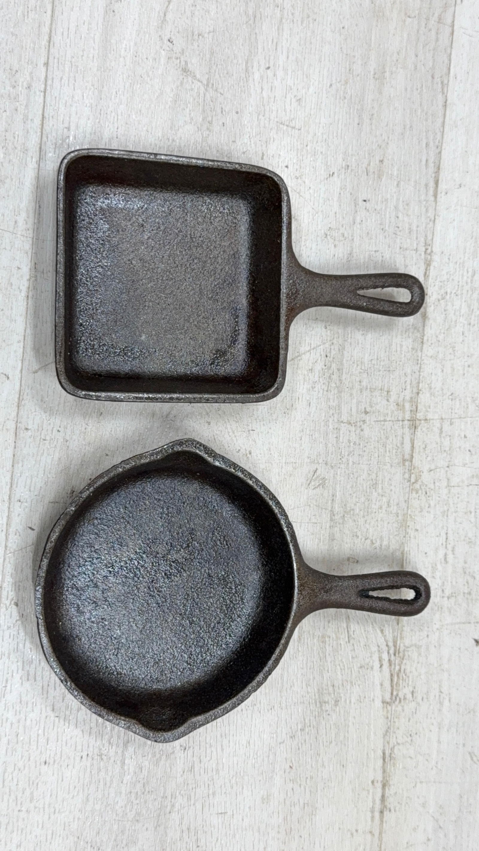 WAGNER MINI SKILLETS - 4