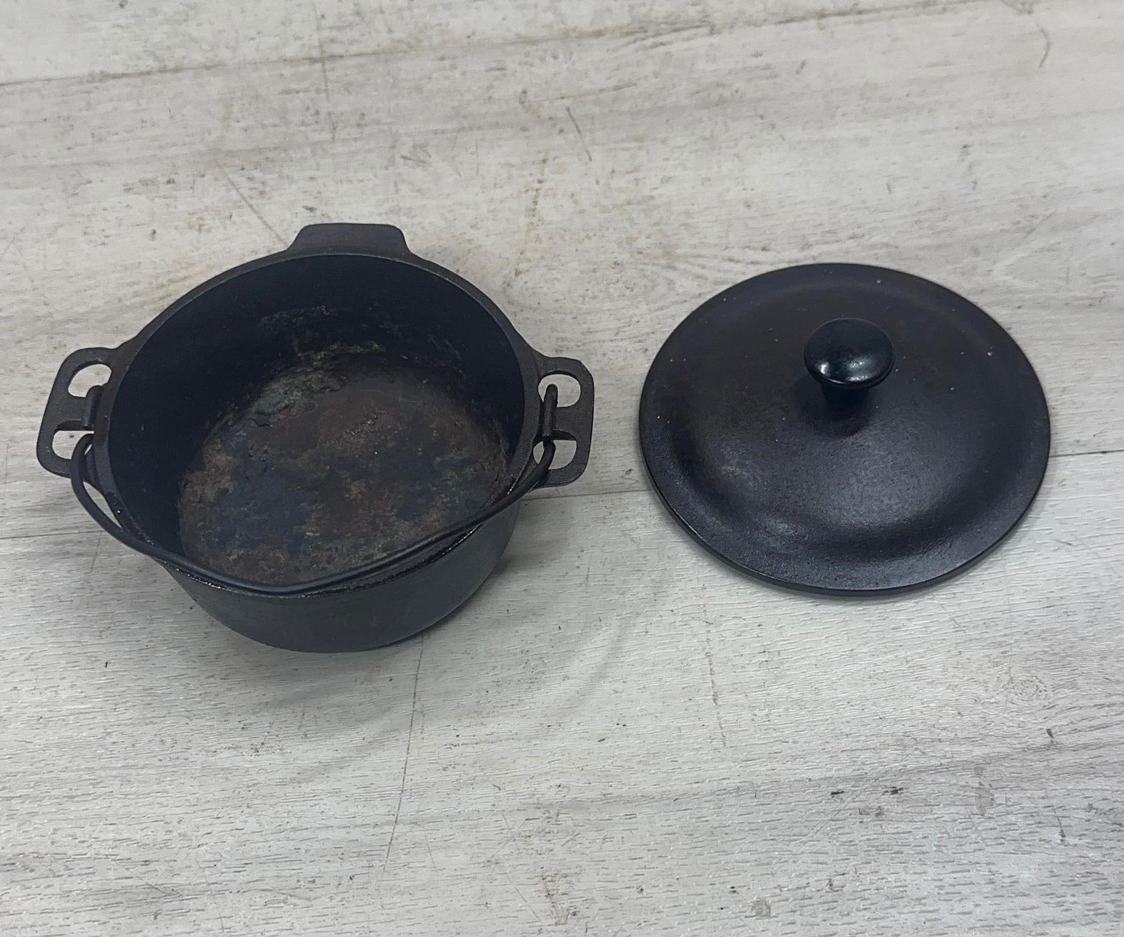 GRISWOLD NO. 0 SERVICE KETTLE (1 of 3)