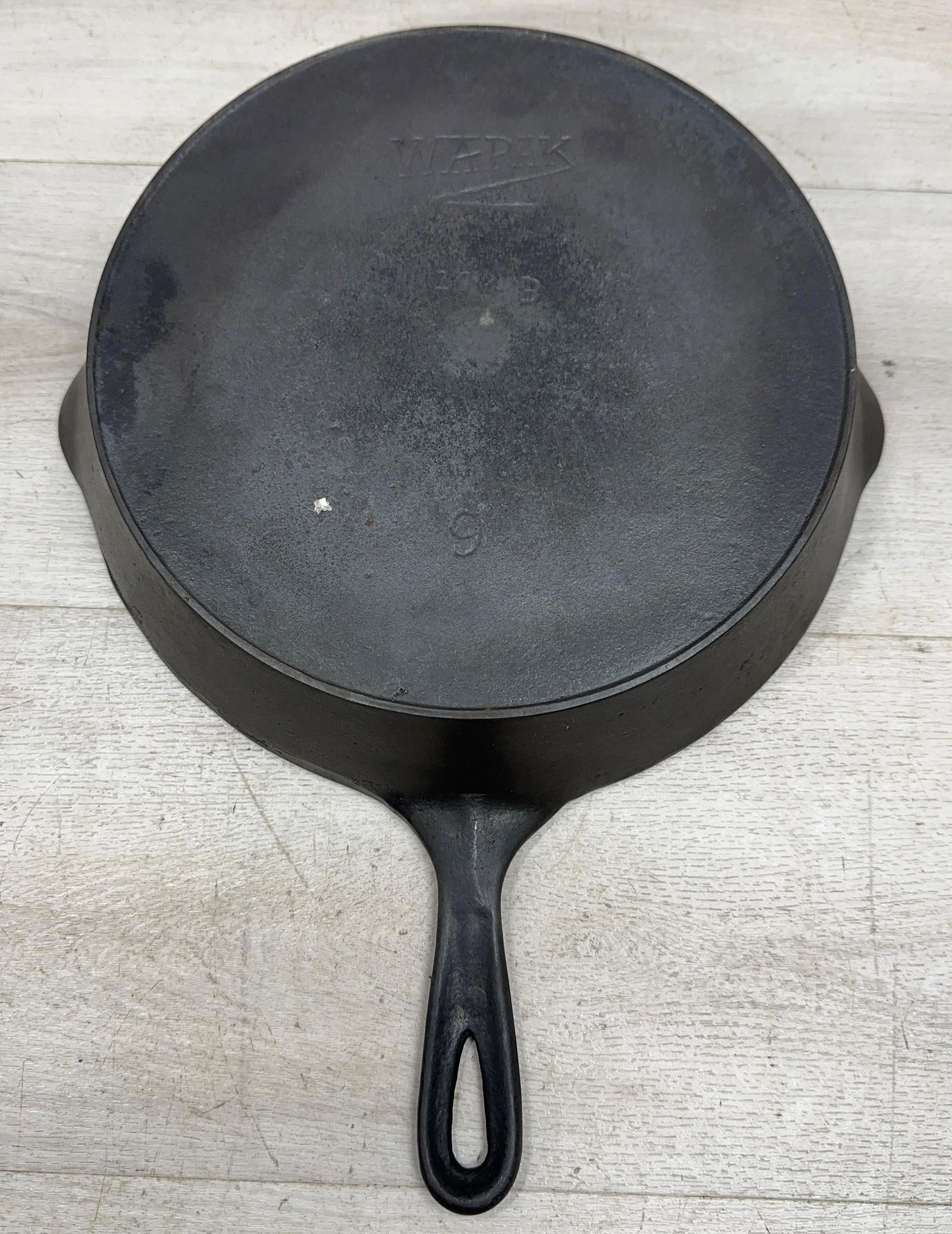 WAPAK NO. 9 Z-LOGO SKILLET: Load-out Pick up for all online purchases for Antiques & collectibles is Monday, Tuesday, Wednesday, February 23rd, 24th, 25th At our shipper's location. We do offer shipping on all items shippable wi