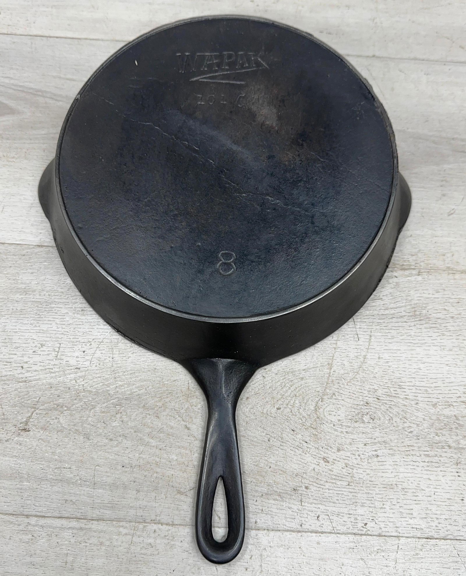 WAPAK NO. 8 Z-LOGO SKILLET. SMALL WOBBLE: Load-out Pick up for all online purchases for Antiques & collectibles is Monday, Tuesday, Wednesday, February 23rd, 24th, 25th At our shipper's location. We do offer shipping on all items shippable wi