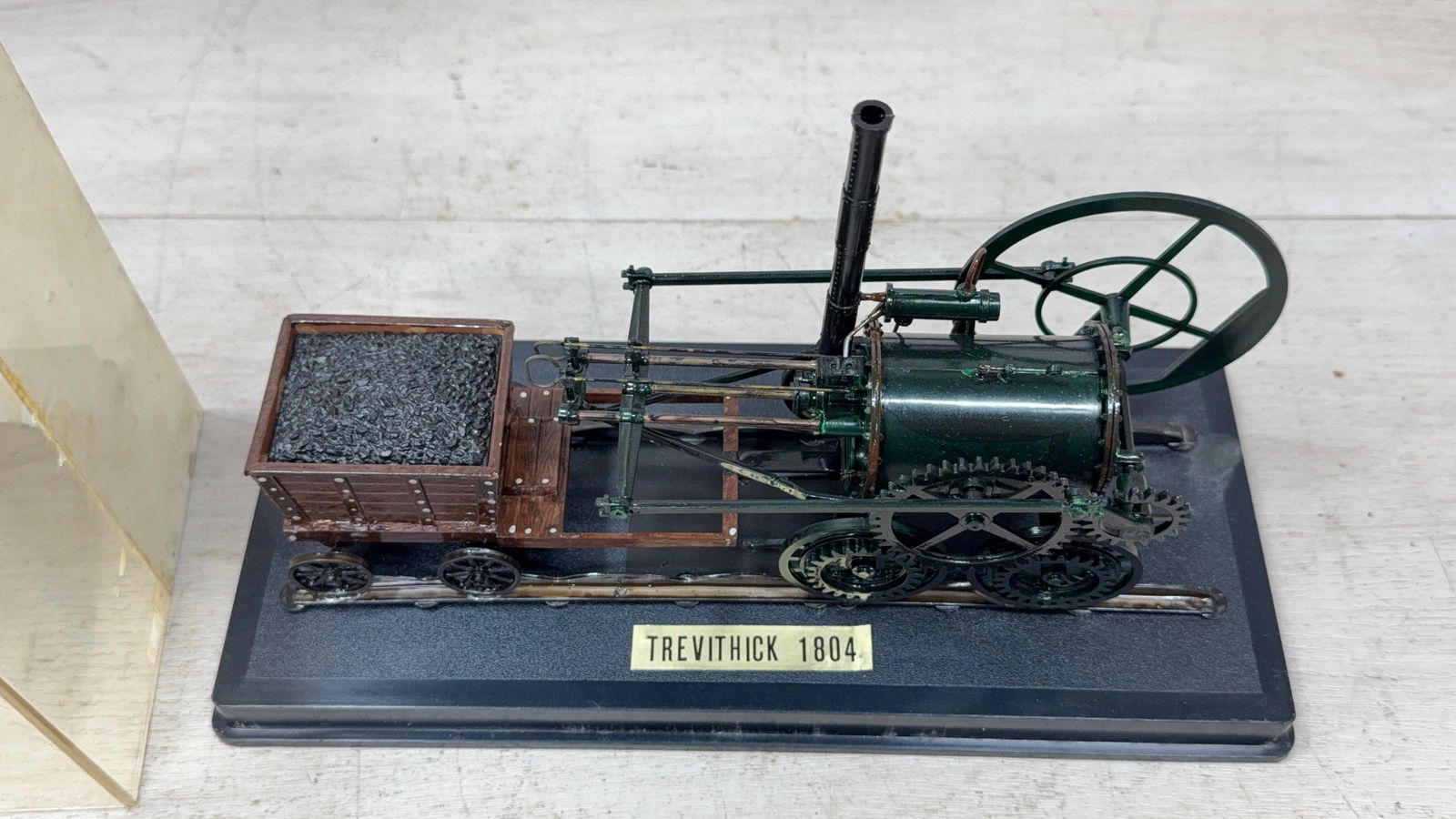 TREVITHICK STEAM ENGINE MODEL. PLASTIC - 4