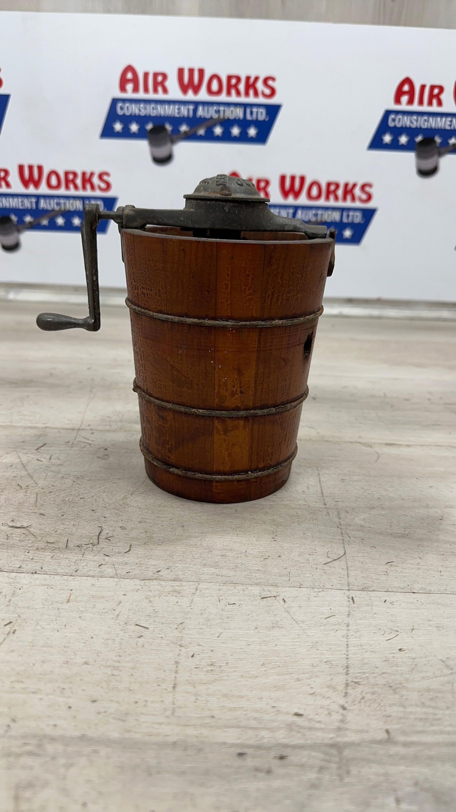 WHITE MOUNTAIN JR. ICE CREAM FREEZER: Load-out Pick up for all online purchases for Antiques & collectibles is Monday, Tuesday, Wednesday, February 23rd, 24th, 25th At our shipper's location. We do offer shipping on all items shippable wi