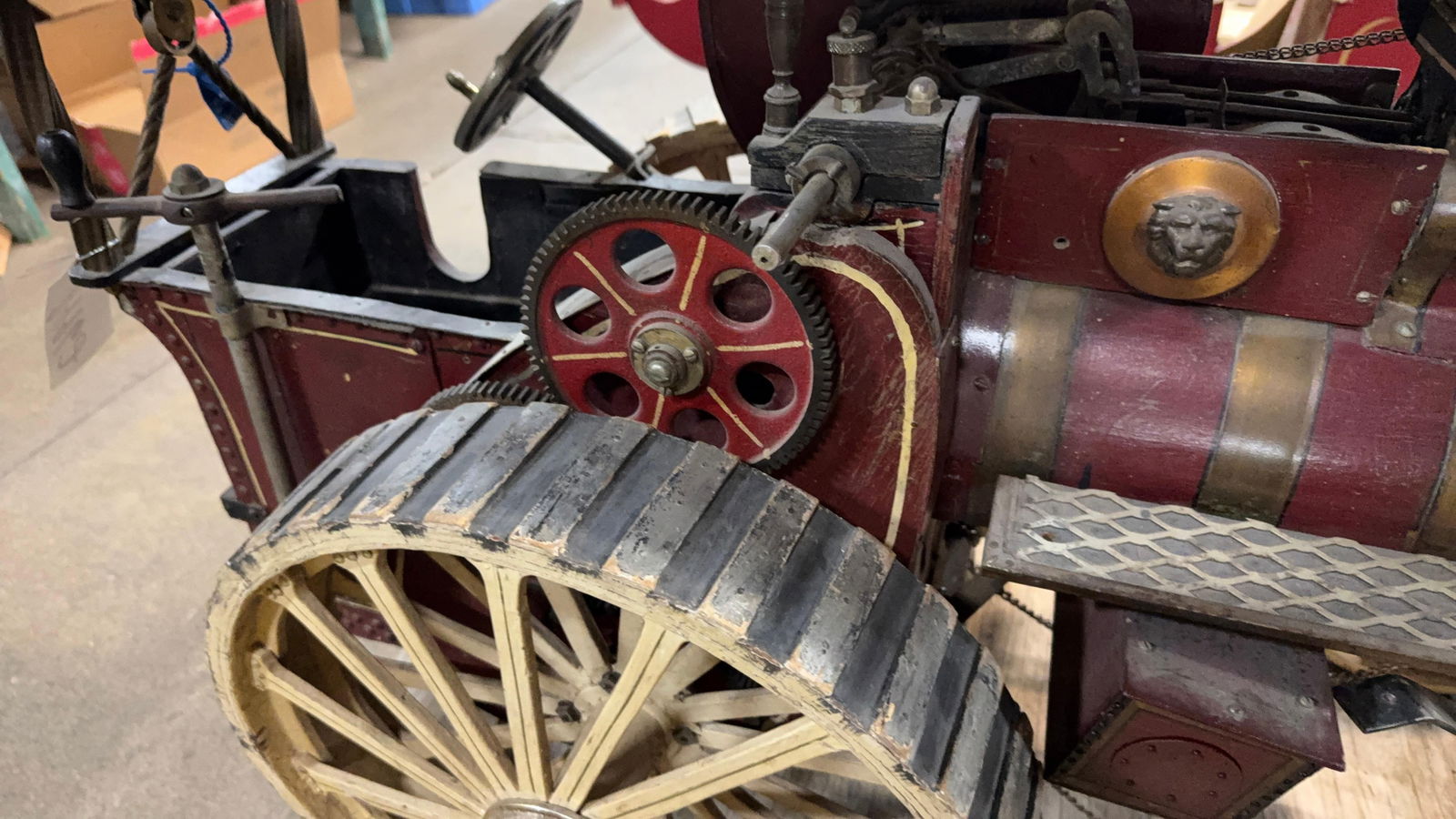 FOWLER STEAM ENGINE MODEL - 10