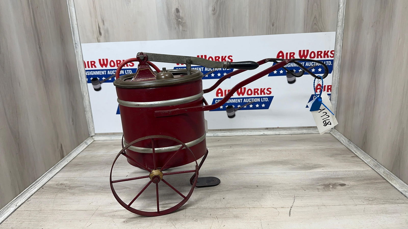 SALESMAN SAMPLE ORCHARD SPRAYER (1 of 3)