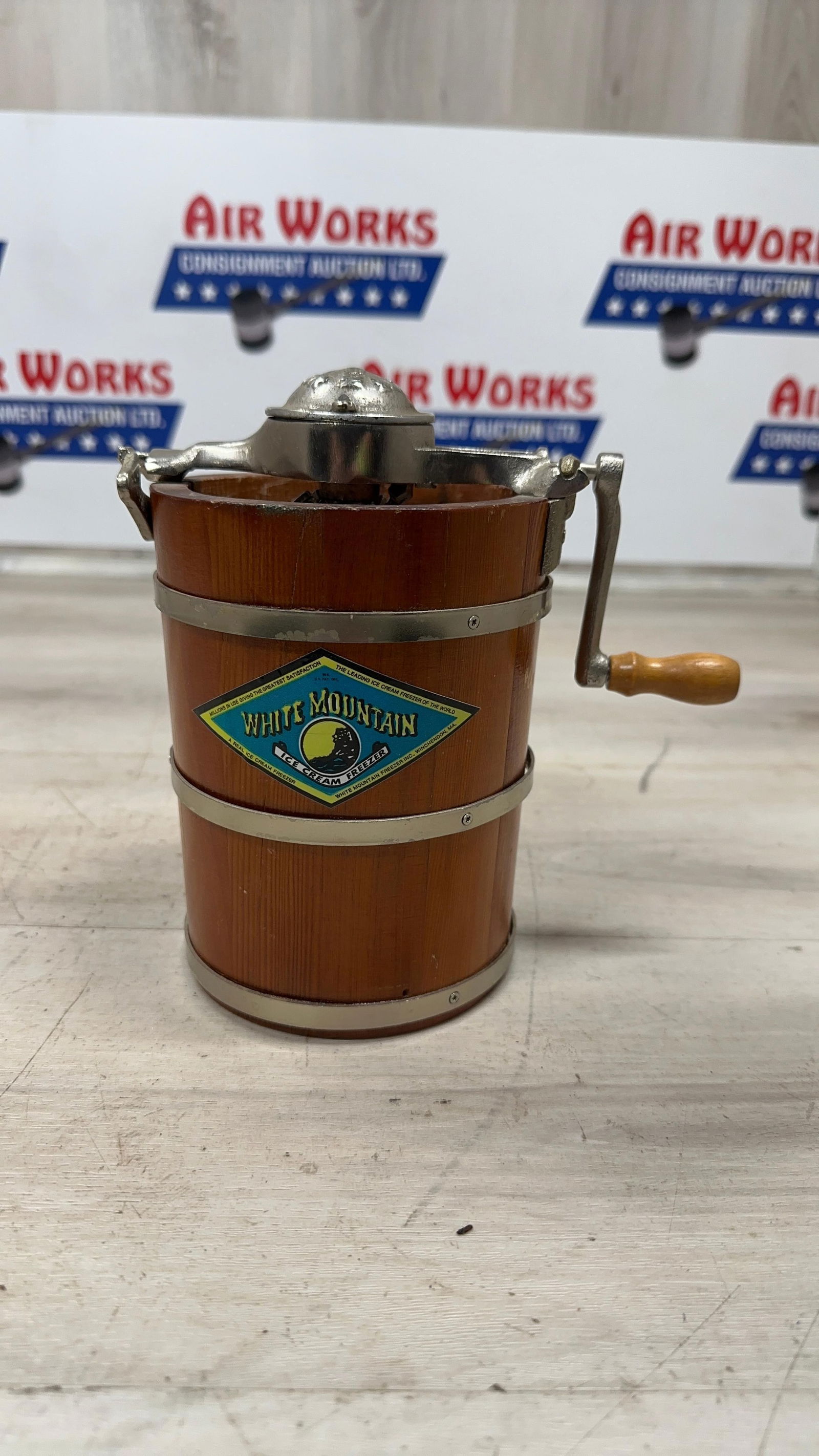 WHITE MOUNTAIN JUNIOR ICECREAM FREEZER: Load-out Pick up for all online purchases for Antiques & collectibles is Monday, Tuesday, Wednesday, February 23rd, 24th, 25th At our shipper's location. We do offer shipping on all items shippable wi
