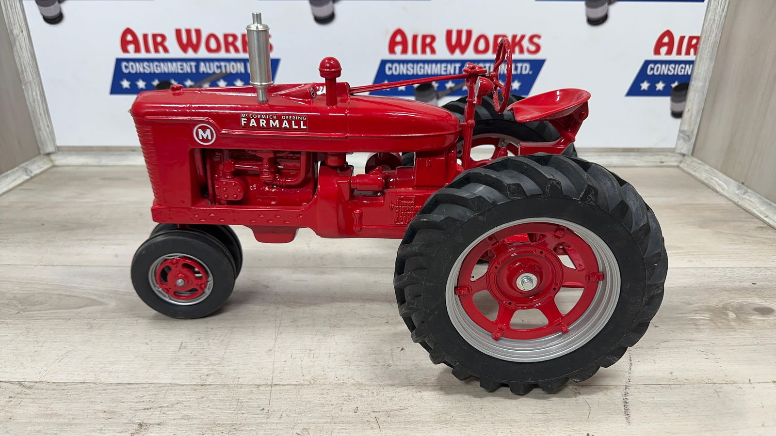 IH MODEL M 1/8 SCALE ERTL: Load-out Pick up for all online purchases for Antiques & collectibles is Monday, Tuesday, Wednesday, February 23rd, 24th, 25th At our shipper's location. We do offer shipping on all items shippable wi