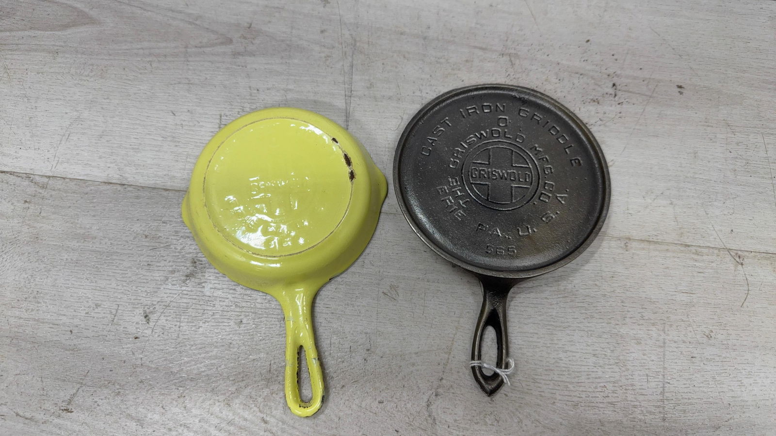 PAIR OF GRISWOLD NO. 0 PIECES. SKILLET AND GRIDDLE: Load-out Pick up for all online purchases for Antiques & collectibles is Monday, Tuesday, Wednesday, February 23rd, 24th, 25th At our shipper's location. We do offer shipping on all items shippable wi