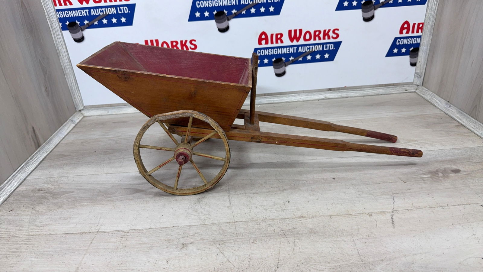 PRIMITIVE WOOD DUMP WAGON. (1 of 6)