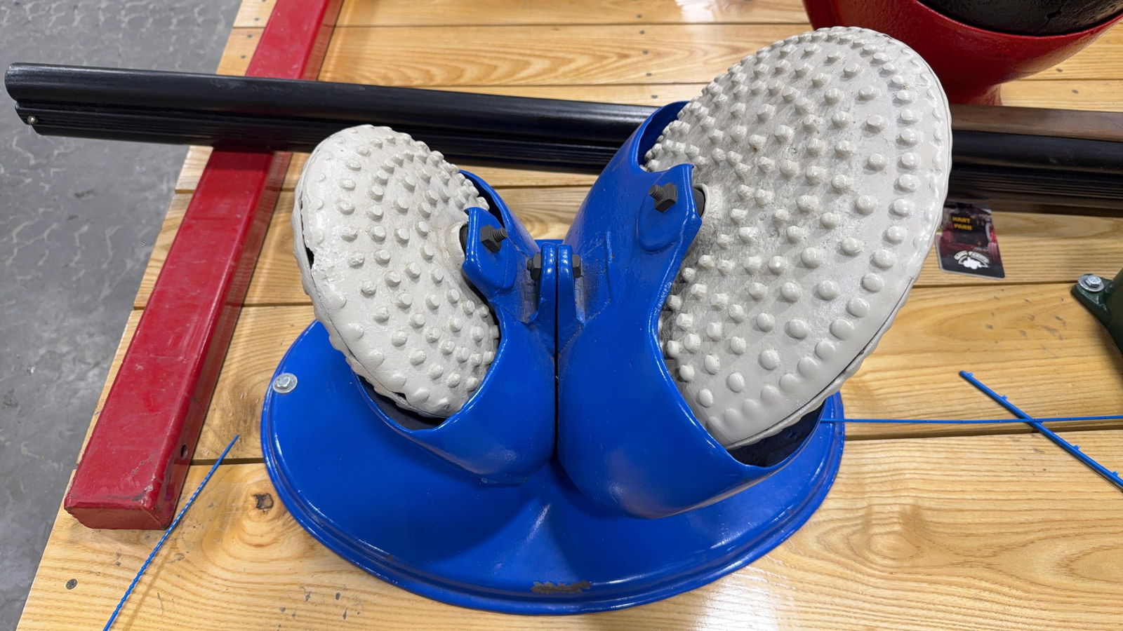 ANTIQUE HOG OILER REFURBUSHED: Load-out Pick up for all online purchases for Antiques & collectibles is Monday, Tuesday, Wednesday, February 23rd, 24th, 25th At our shipper's location. We do offer shipping on all items shippable wi