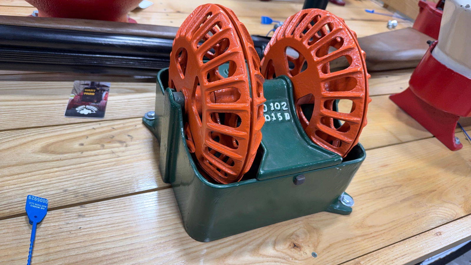 ANTIQUE HOG OILER REFURBUSHED: Load-out Pick up for all online purchases for Antiques & collectibles is Monday, Tuesday, Wednesday, February 23rd, 24th, 25th At our shipper's location. We do offer shipping on all items shippable wi