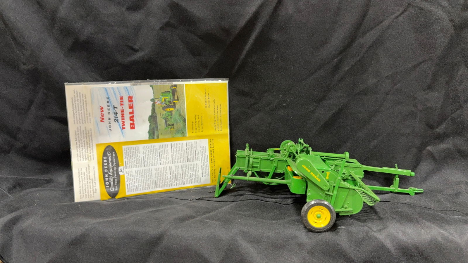 JOHN DEERE MODEL 214-T BALER 1/16 SCALE: Load-out Pick up for all online purchases for Antiques & collectibles is Monday, Tuesday, Wednesday, February 23rd, 24th, 25th At our shipper's location. We do offer shipping on all items shippable wi
