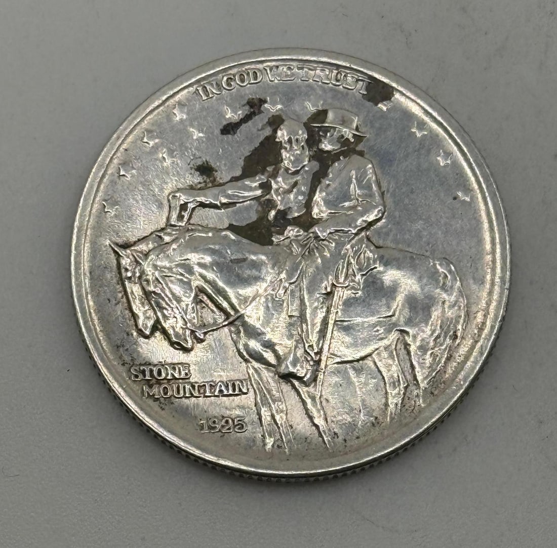 1925 Stone Mountain Commemorative Half Dollar, 90% silver, small mintage (1 of 2)