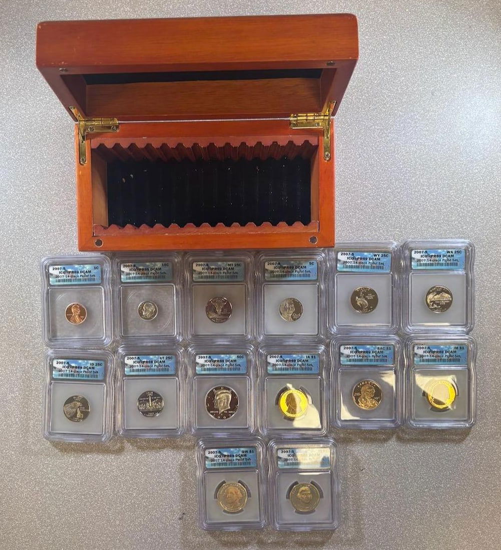 2007 United States Mint 14-Piece Proof Coin Set, ICG PR69 DCAM Graded (1 of 6)