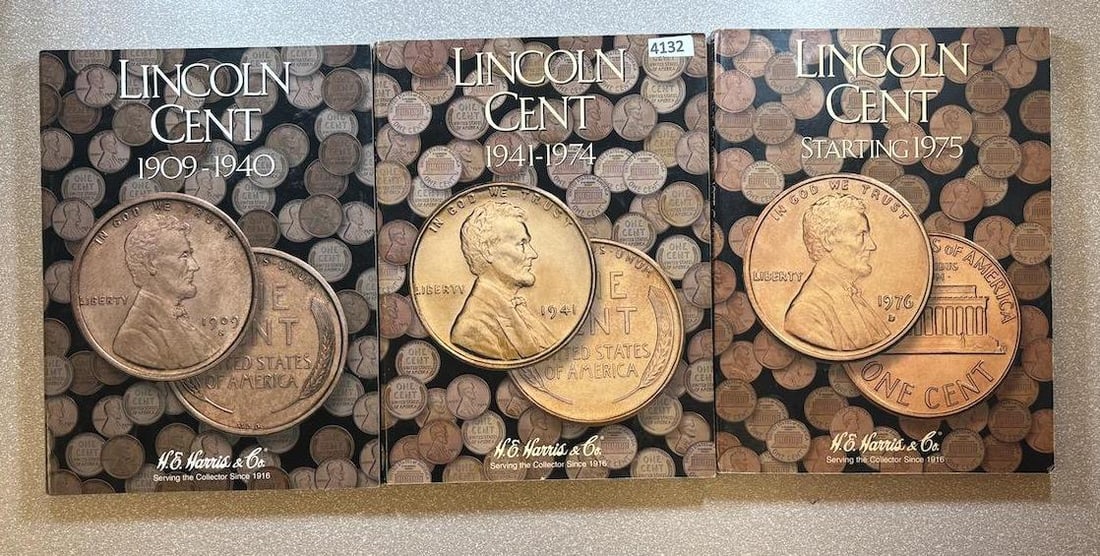 Lincoln Cent Collection 1909-2010, Wheat & Memorial Reverse, in Albums, see pics for coins included (1 of 12)