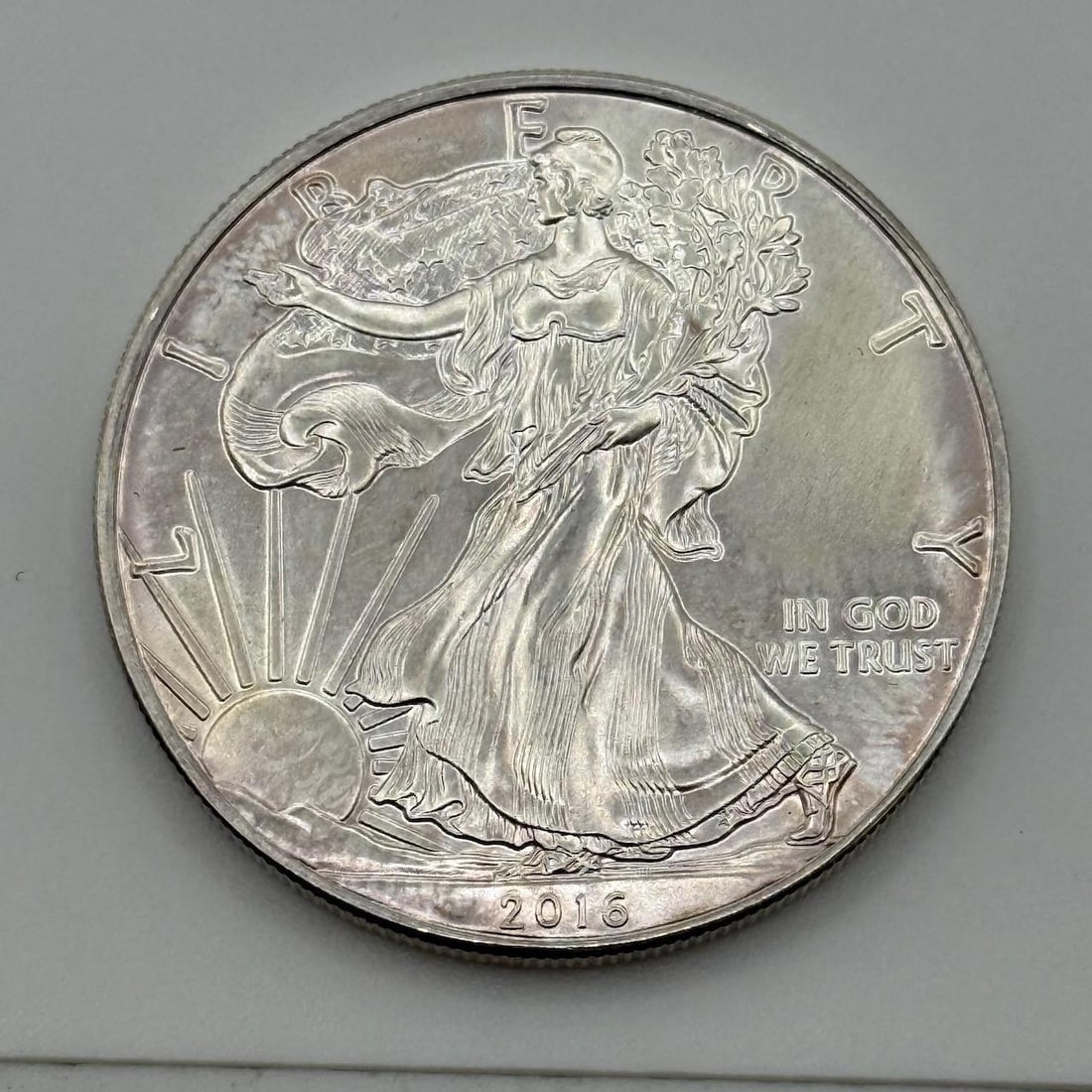2015 American Silver Eagle Coin, 1 oz .999 Fine Silver, One Dollar (1 of 2)