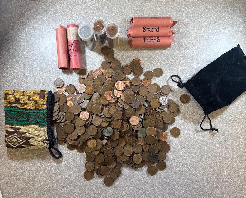 Large Collection of U.S. Cents, Copper, Mixed Years, Rolled and Loose, Wheats, BU Memorial: IMPORTANT, WE ONLY ACCEPT CREDIT CARDS UP TO $500 FOR ONLINE COIN PURCHASES. YOU CAN PAY ACH THROUGH PROXIBID, OR YOU CAN SEND A WIRE OR CERTIFIED CHECK. WE WILL HOLD ALL SHIPPING OF COINS FOR 10 DAYS