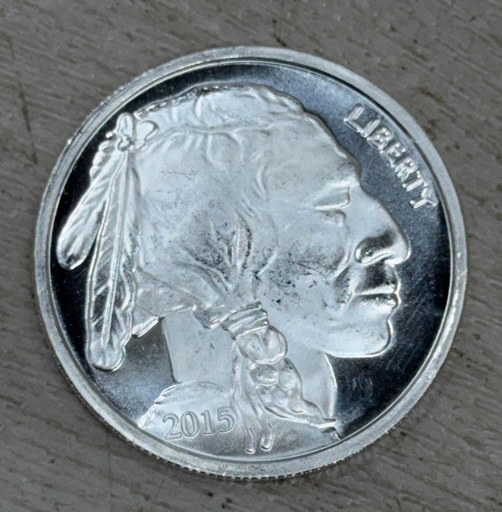 2015 BUFFALO SILVER ROUND .999: IMPORTANT, WE ONLY ACCEPT CREDIT CARDS UP TO $500 FOR ONLINE COIN PURCHASES. YOU CAN PAY ACH THROUGH PROXIBID, OR YOU CAN SEND A WIRE OR CERTIFIED CHECK. WE WILL HOLD ALL SHIPPING OF COINS FOR 10 DAYS