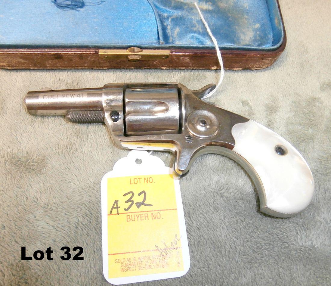 Colt New line 41cal revolver with pearl grips: Colt New line 41cal revolver with pearl grips in good condition in box - Antique