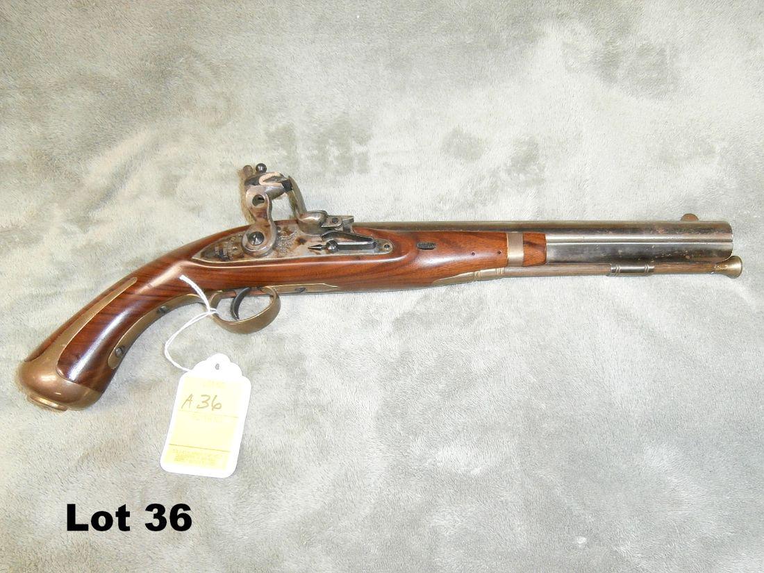 Harpers Ferry 1807 pistol reproduction: Harpers Ferry 1807 by pediersoli Italy 58 caliber Flint lock pistol reproduction in very good condition - Antique