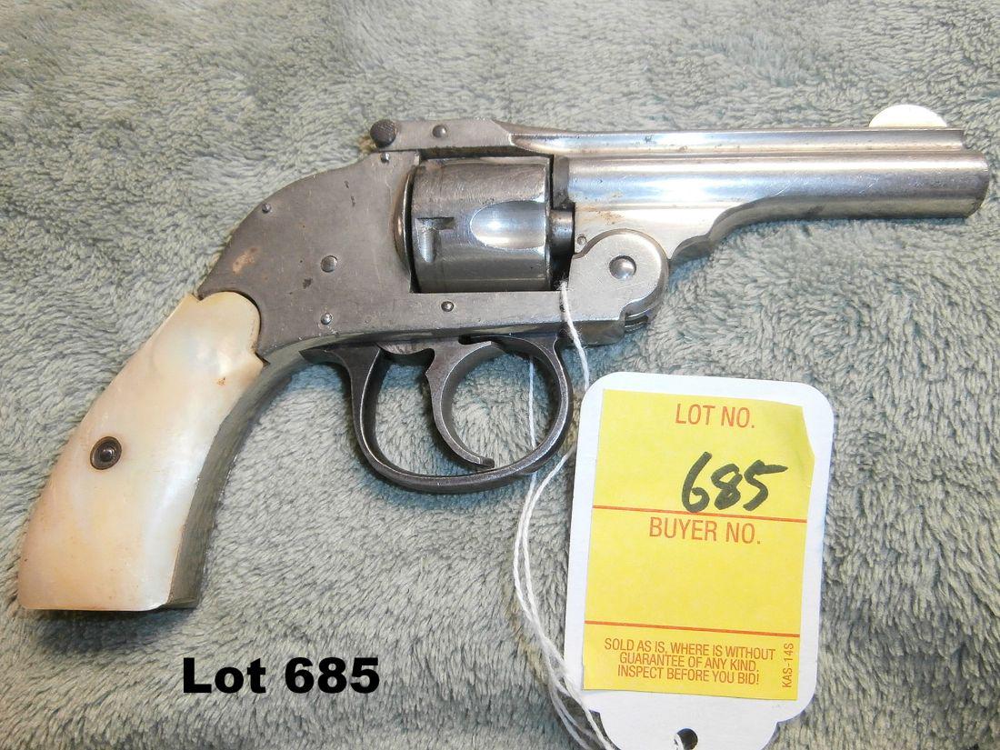 H&R Hand Gun: H&R 32 Cal 3"Brl Sn110621 Fair Condition - C&R