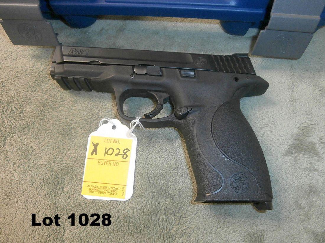 Smith & Wesson M&P 9 semi-auto pistol: Smith and Wesson M&P 9 semi-auto pistol new in box - FFL