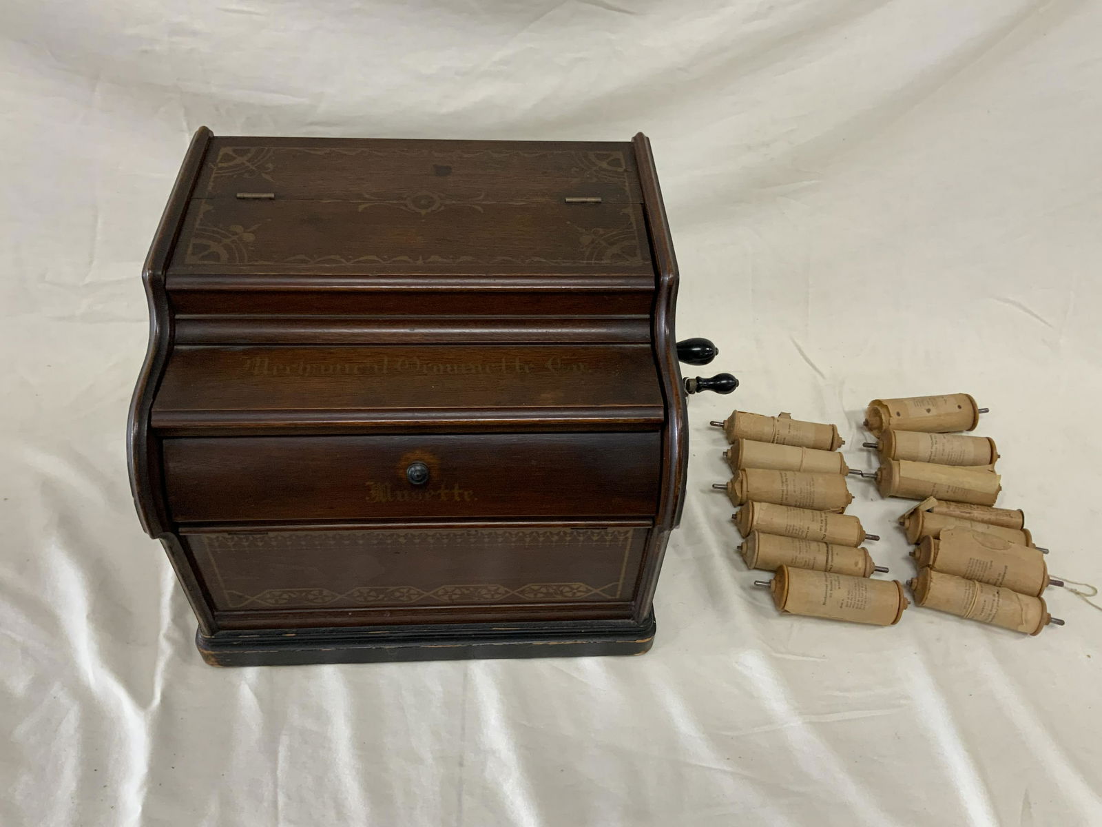 Mechanical Orguinete Co. Musette Roller Organ (1 of 5)